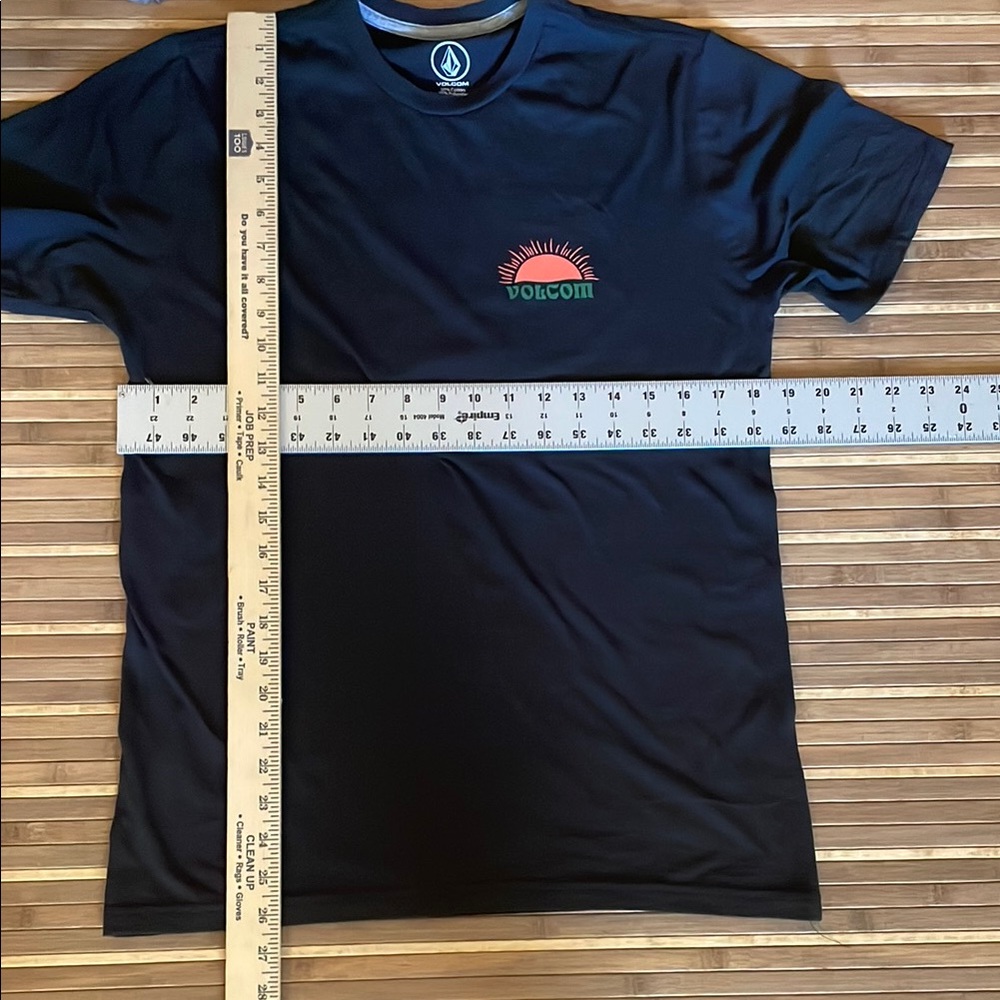Volcom Earth Trippin Tshirt - Picture 5 of 5